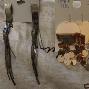 EARRINGS 2 FOR $5